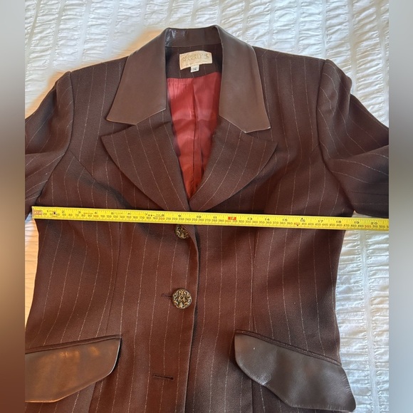 Vintage Alberto Makali Brown Pinstripe Women's Blazer - Picture 7 of 11